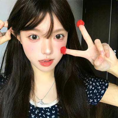 夏日天空的那匹红马